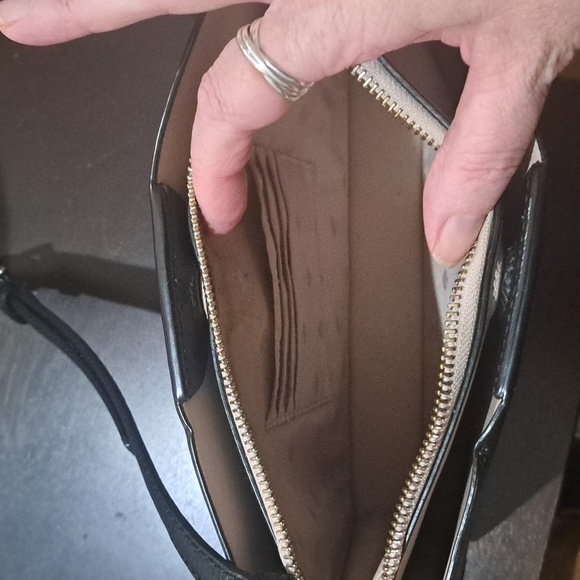 CCO Temorary Price Drop - Kate Spade crossbody bag - Picture 7 of 13